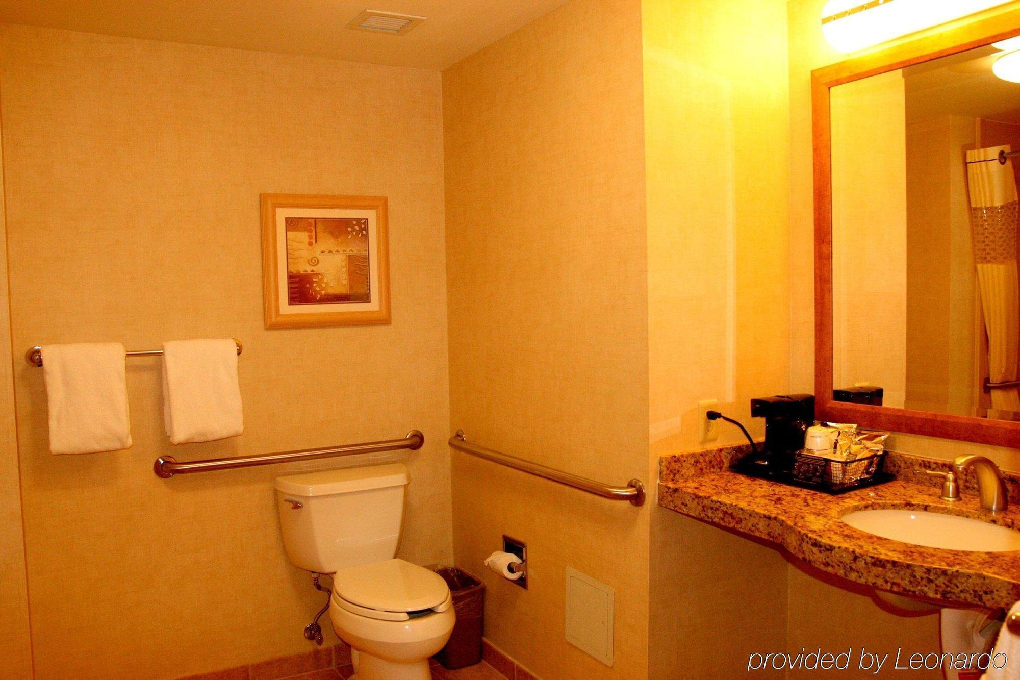 Hampton Inn & Suites Highland San Bernardino Chambre photo