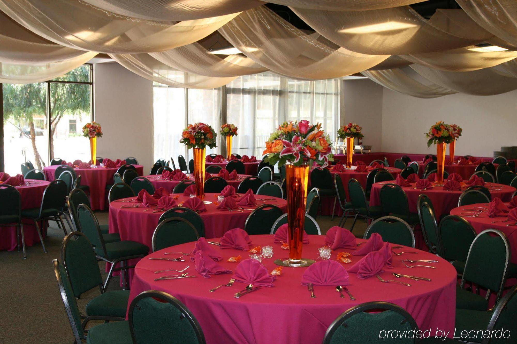 Hampton Inn & Suites Highland San Bernardino Restaurant photo